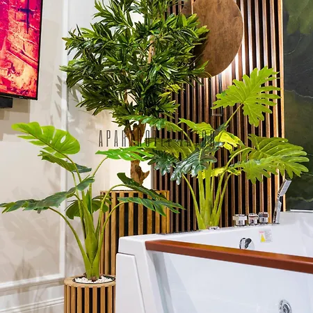 Retro 66 Jacuzzi 4* Zator