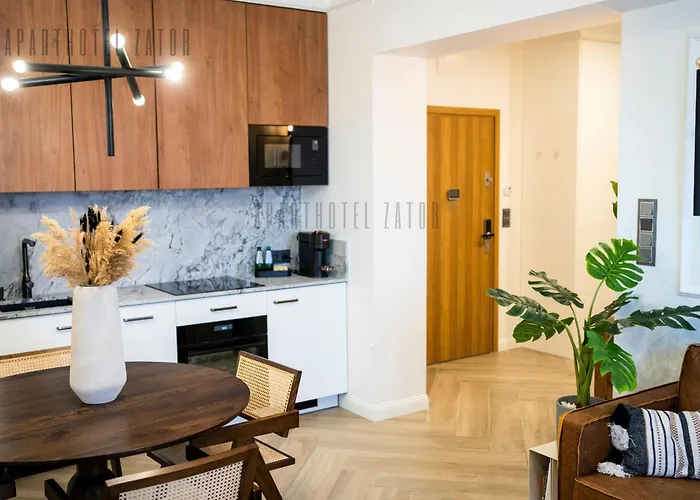 Retro 66 Jacuzzi Apartament 4*